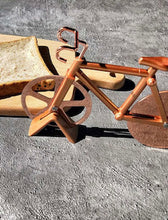 Load image into Gallery viewer, Bicycle Shaped Pizza Roll Cutter
